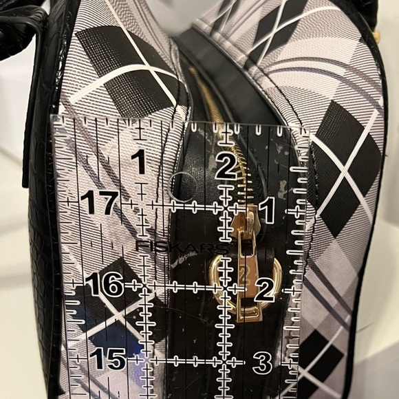 Black and white check pattern satchel bag - Picture 5 of 6